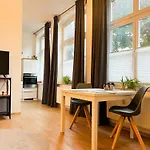 Qonroom - As Individual As - Oeynhausen Bad Oeynhausen
