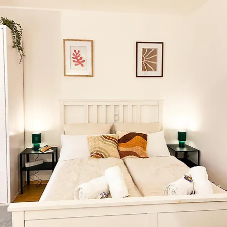Apartament Qonroom - As Individual As - Oeynhausen *